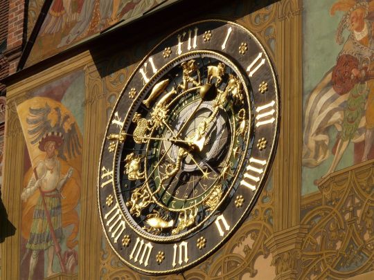 Астрологічний годинник