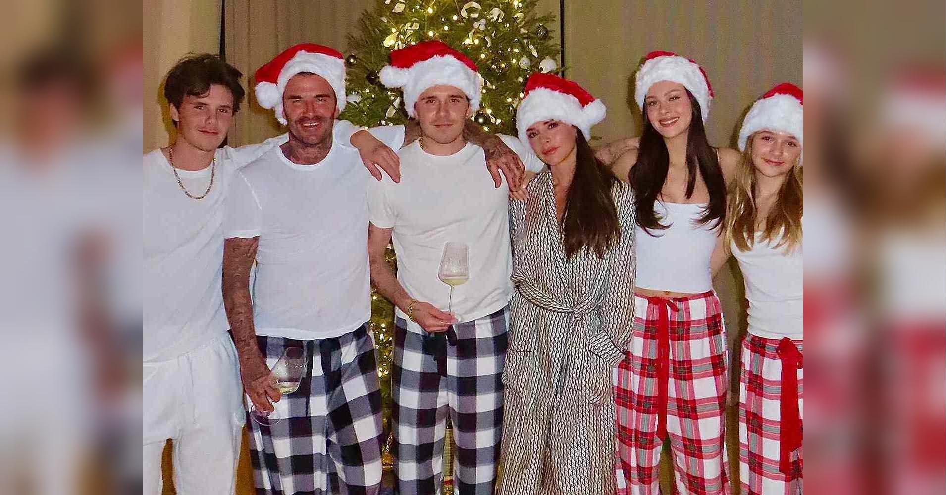 Девід і Вікторія Бекхеми порадували сімейними різдвяними фото