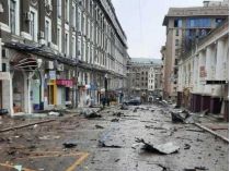 Вулиці Харкова після обстрілів