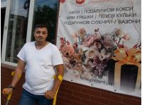 Виталий Бакрев после потери ноги открыл студию "Феникс"