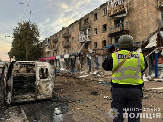 Зруйнована будівля