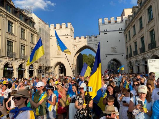 митинг в поддержку Украины в Мюнхене