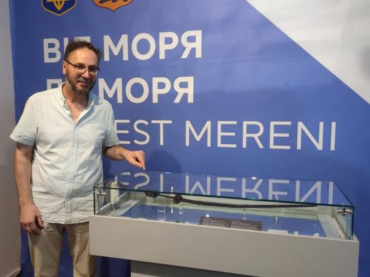 гендиректор Национального музея истории Украины Федор Андрощук рассказывает «ФАКТАМ» о «мече викинга» 