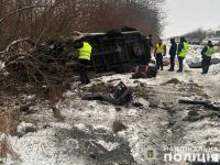 В ДТП во Львовской области погибли семь человек, фото полиции