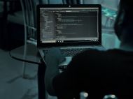 Спрацював &laquo;крот&raquo;? З'явилася несподівана версія масштабної кібератаки на&nbsp;держреєстри України