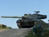 Німеччина почала активніше передавати Україні танки Leopard