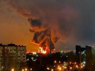 Українські безпілотники &laquo;навідалися&raquo; до&nbsp;російського Енгельса: горить нафтобаза (фото, відео)