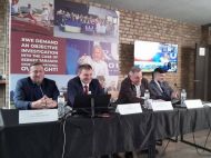 Власника агрохолдингу, якого розшукують за&nbsp;земельні махінації, захищають одіозні адвокати з&nbsp;орбіти ОПЗЖ