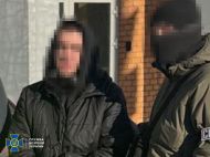 Шукали легкого заробітку, але отримали підозру: в&nbsp;Києві затримали дві групи паліїв
