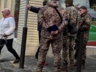 Працівників ТЦК зобов&rsquo;яжуть показувати обличчя і&nbsp;представлятися, а&nbsp;затримувати мають тільки поліцейські: нардепи хочуть змінити законодавство