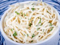 Салат из сельдерея с майонезом