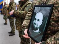 Незадовго до&nbsp;загибелі отримав нагороду від командувача Нацгвардії: на&nbsp;Донеччині віддав життя за&nbsp;Україну боєць з&nbsp;Рівненщини