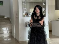 Ліза Галкіна позувала у костюмі героїні серіалу «Венздей». Фото з Instagram 