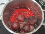 Як&nbsp;моментально зварити буряк: ці&nbsp;лайфхаки стануть у&nbsp;пригоді