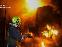 Россияне ударили по Одесщине дронами-камикадзе и баллистикой. Фото ГСЧС