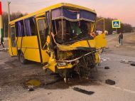 Один погибший и&nbsp;16 травмированных: на&nbsp;Львовщине столкнулись автобус и&nbsp;грузовик