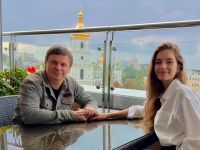 Дмитро Комаров та Олександра Кучеренко розлучаються. Фото із соцмережі