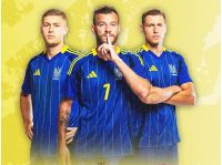 Збірна України з футболу 