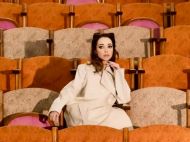 Шубу разрезали на&nbsp;куски: Екатерина Кухар призналась, чем занимается последние годы