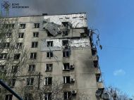 Россияне ударили по&nbsp;многоэтажке в&nbsp;Запорожье, есть жертвы (фото, видео)