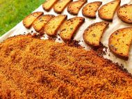 Чудо-сухарики из&nbsp;пасок к&nbsp;чаю и&nbsp;кофе: вкусно так, что не&nbsp;оторваться