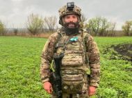 &laquo;Согнутый, как дед&raquo;: известный юморист и&nbsp;военный встал на&nbsp;ноги после тяжелого ранения (фото)