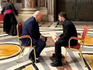 Пятнадцать минут тет-а-тет: Зеленский и&nbsp;Трамп пообщались на&nbsp;похоронах Папы Римского