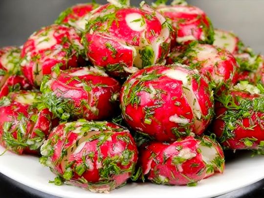 Закуска з редиски. Фото&nbsp;— скрін відео