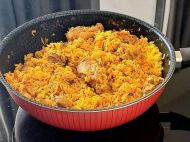 Лінивий плов з&nbsp;куркою: так смачно, що&nbsp;не&nbsp;відірватись