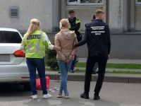 У Сумах затримали жінку, яка намагалася продати дитину&nbsp;— Фото: Нацполіція України