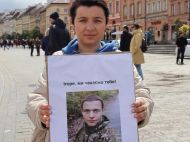 &laquo;Я&nbsp;був з&nbsp;ним у&nbsp;полоні&raquo;: завдяки акції на&nbsp;підтримку військовополонених і&nbsp;зниклих безвісти у&nbsp;Варшаві вдалося дізнатися про долю солдата з&nbsp;Полтавщини