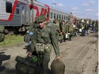 военнослужащие 