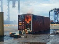 Російські терористи вдарили балістикою по&nbsp;порту в&nbsp;Одесі: є&nbsp;загиблий, багато поранених