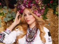 Актриса Олена Вознесенська