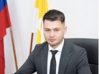 Гурцієв командував авіаударами Маріуполем, фото соцмережі