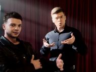 Чувственно: популярный певец записал свадебную песню