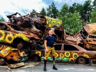 &laquo;Без ноги, у&nbsp;стані шоку починаю повзти. І&nbsp;знову міна. Мені відриває руку й&nbsp;розриває живіт&raquo;: історія штурмовика, який тричі ошукав смерть