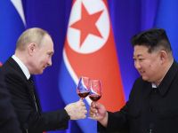 Президент РФ Владимир Путин и лидер Северной Кореи Ким Чен Ын