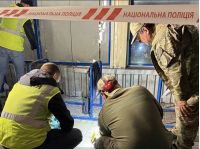 Поліція розслідує інцидент біля супермаркету у Житомирі, фото Нацполіція