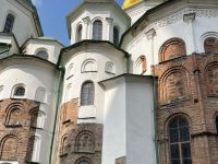 росія пошкодила Софійський собор в Києві під час нічного терору (фото)