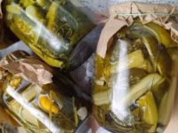 Маринованные огурцы