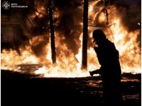 Основний удар росіян сьогодні вночі прийшовся на Кременчук, фото ДСНС