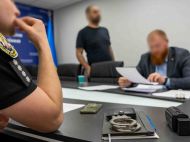 Ущерб свыше 3 миллиардов гривен: Нацполиция задержала хакера-иностранца, которого разыскивал Интерпол