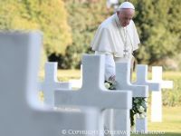 Папа Римський перебуває в лікарні Джемеллі у важкому стані. Фото з сайту www.vatican.va