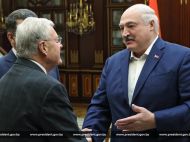 Зачем Келлог ездил к&nbsp;Лукашенко: объяснение СМИ