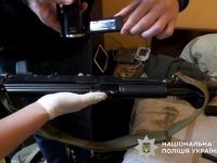  незаконний обіг вогнепальної зброї
