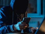 Телефонный спам, мошенничество и&nbsp;реклама все? Министр цифровой трансформации рассказал о&nbsp;механизме борьбы с&nbsp;ними