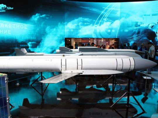Бомба-ракета: до Днепра дотягивается новейшее российское оружие