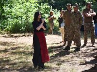 Sowa виступила для героїв підрозділу «Шквал»