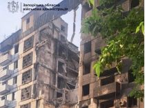 В прифронтовом Степногорске КАБ разрушил многоэтажку, фото Запорожская ОВА 